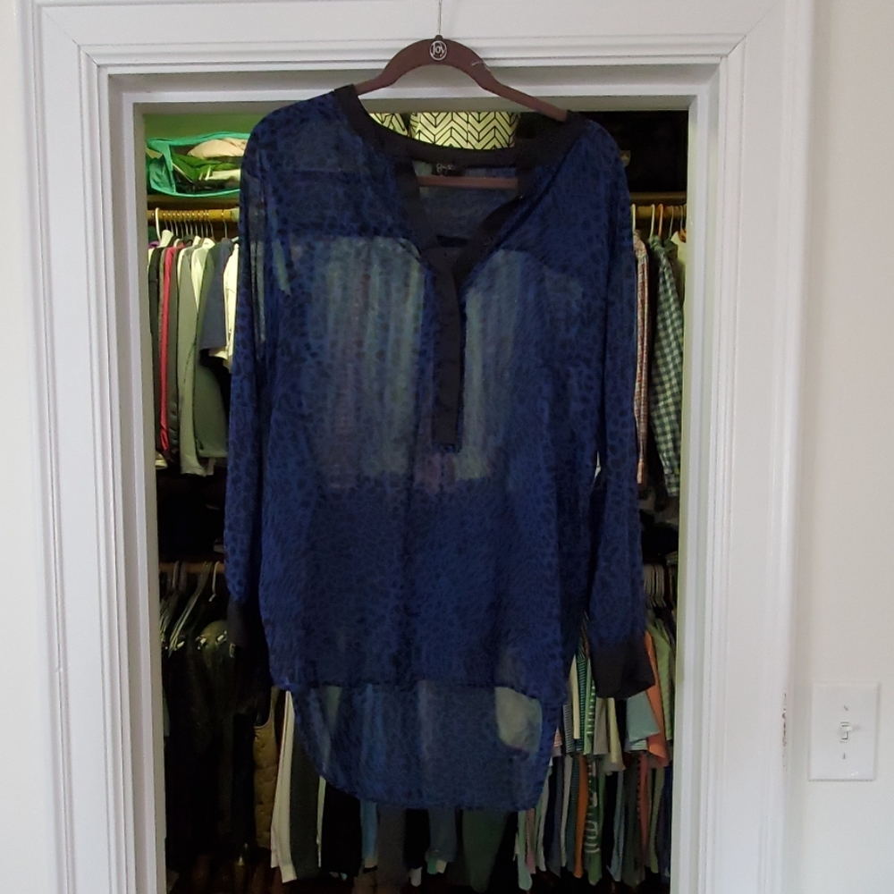 Size medium Jessica Simpson blouse